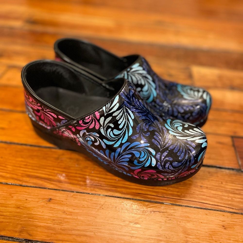 Dansko Black Multi Floral-Print Professional Clogs